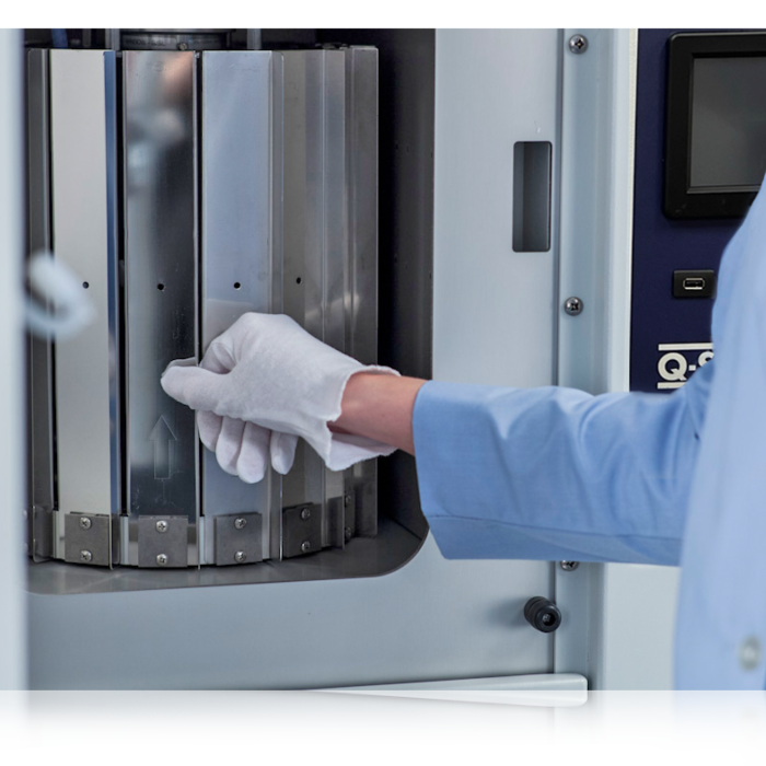 Q-SUN Xe-2 Door Open on Machine